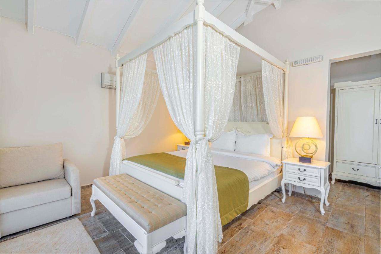 Alya Villa Butik Hotel 图兰克 外观 照片