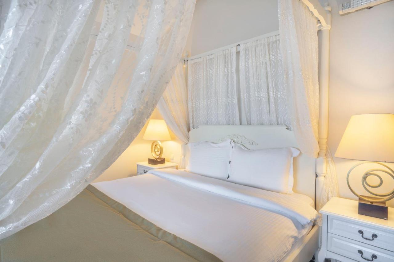 Alya Villa Butik Hotel 图兰克 外观 照片