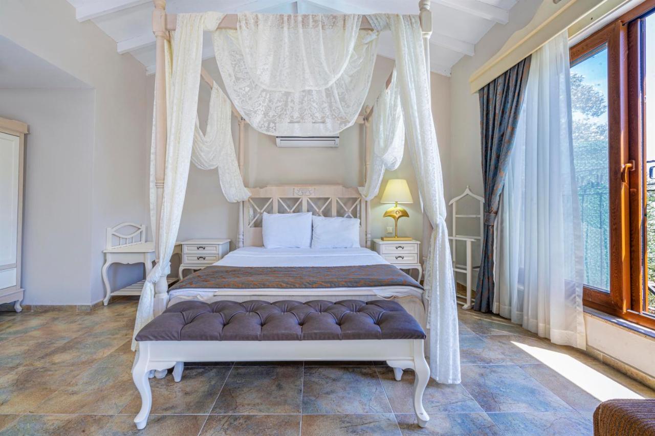 Alya Villa Butik Hotel 图兰克 外观 照片