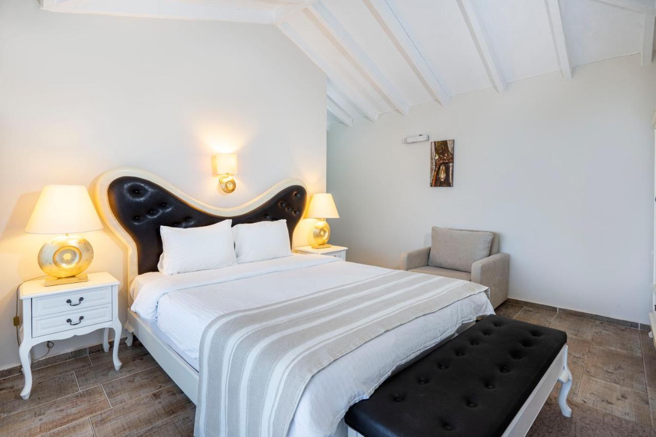 Alya Villa Butik Hotel 图兰克 外观 照片