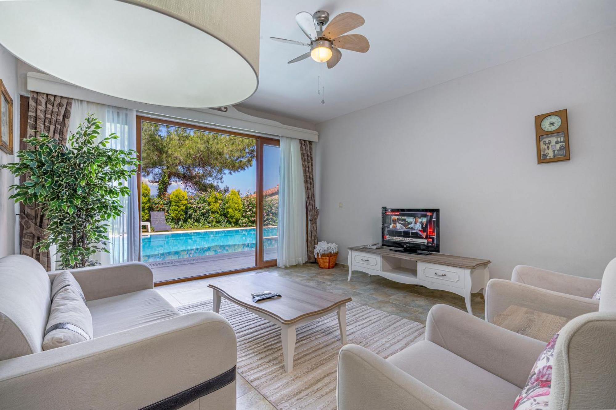 Alya Villa Butik Hotel 图兰克 外观 照片