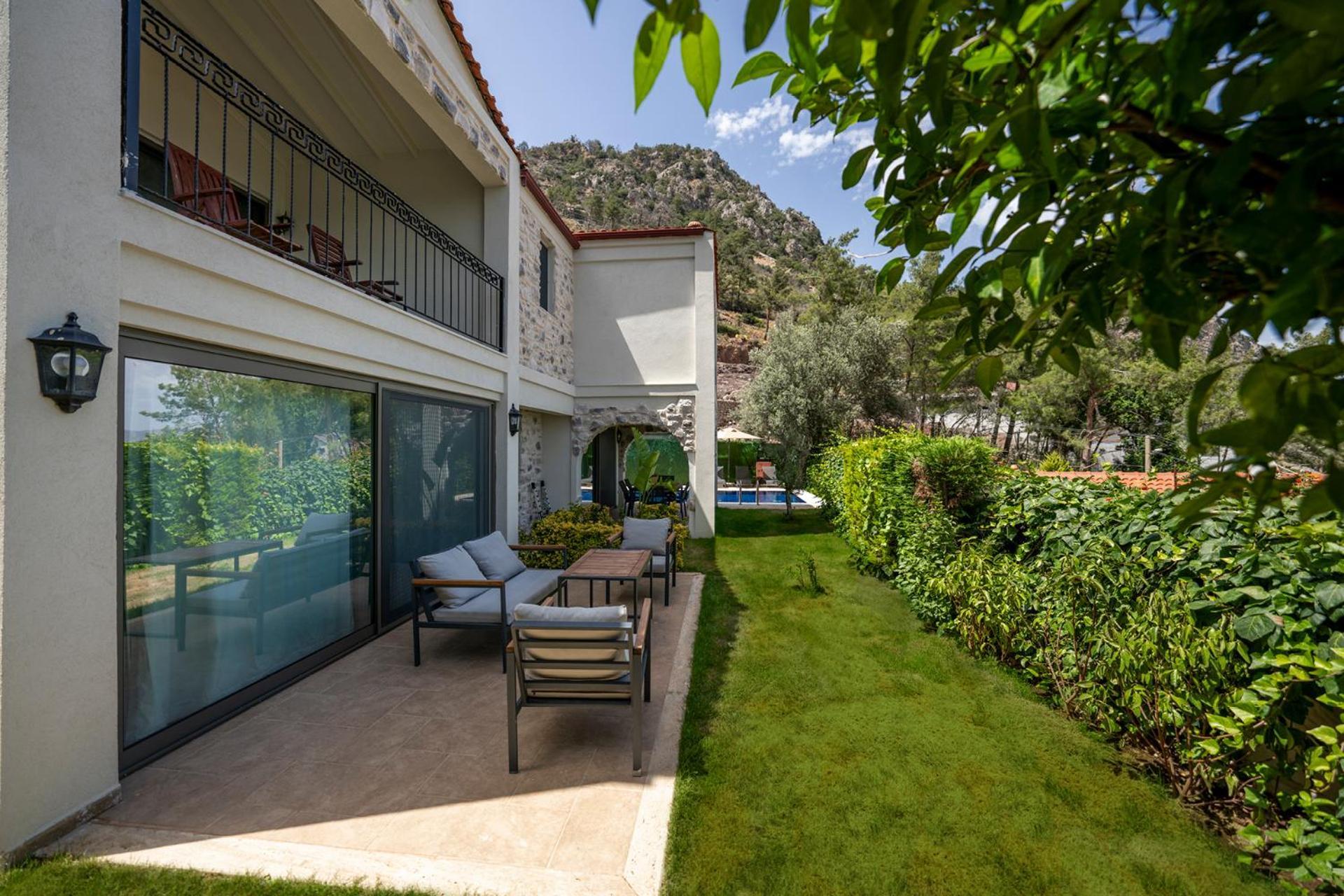 Alya Villa Butik Hotel 图兰克 外观 照片