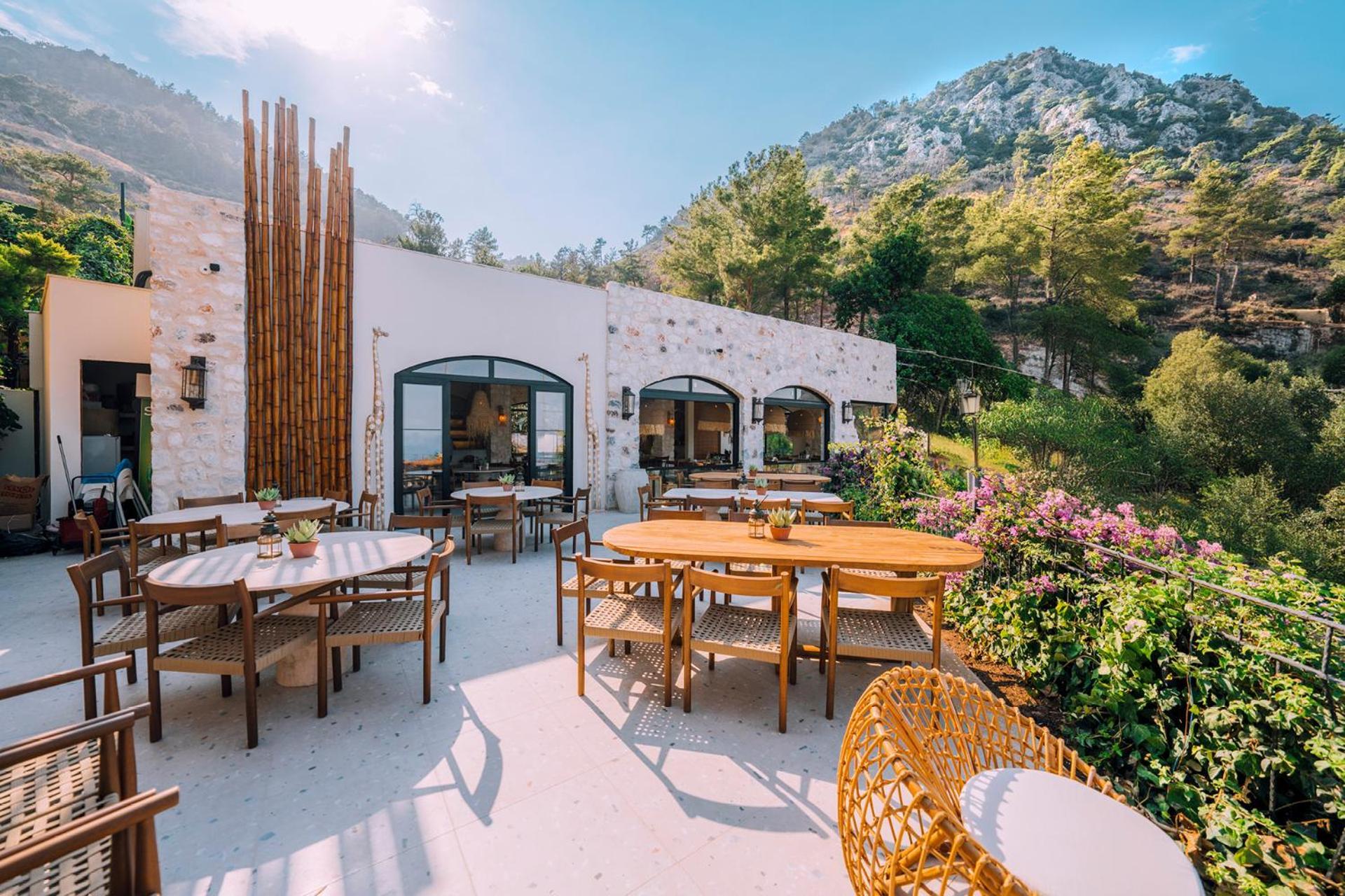 Alya Villa Butik Hotel 图兰克 外观 照片